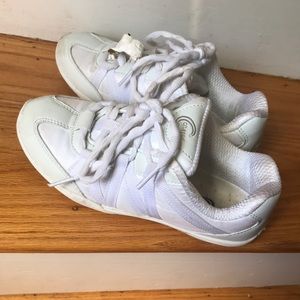 Chasse cheer shoes